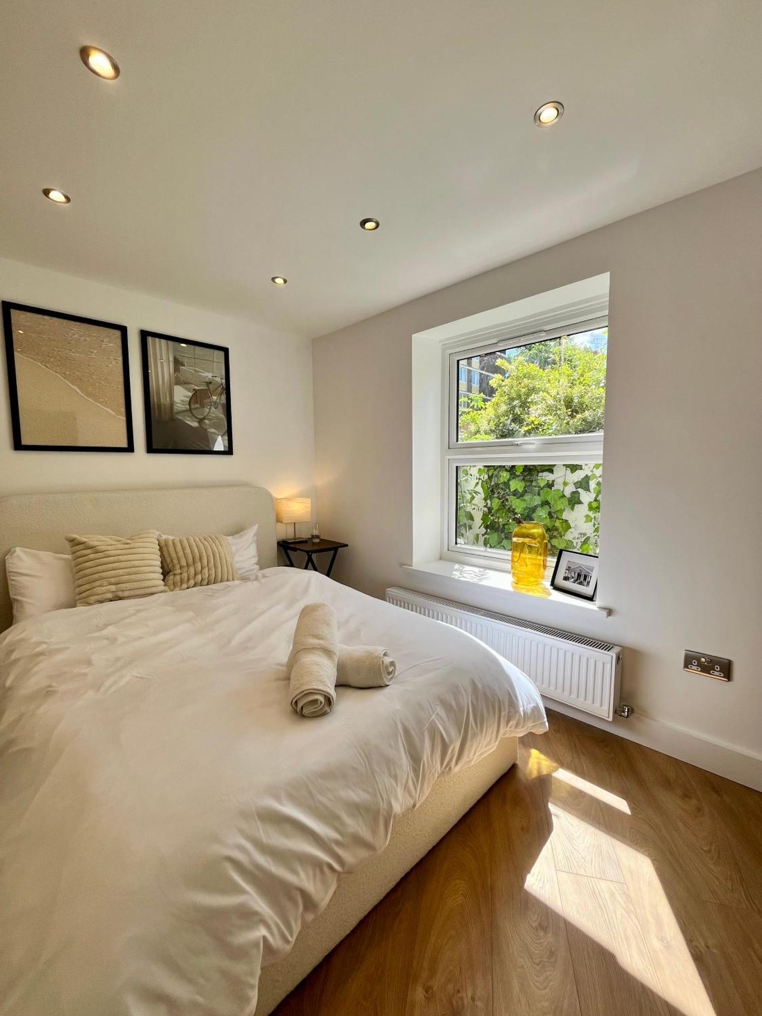 Cozy And Peaceful Apartment With Terrace In Hackney لندن المظهر الخارجي الصورة